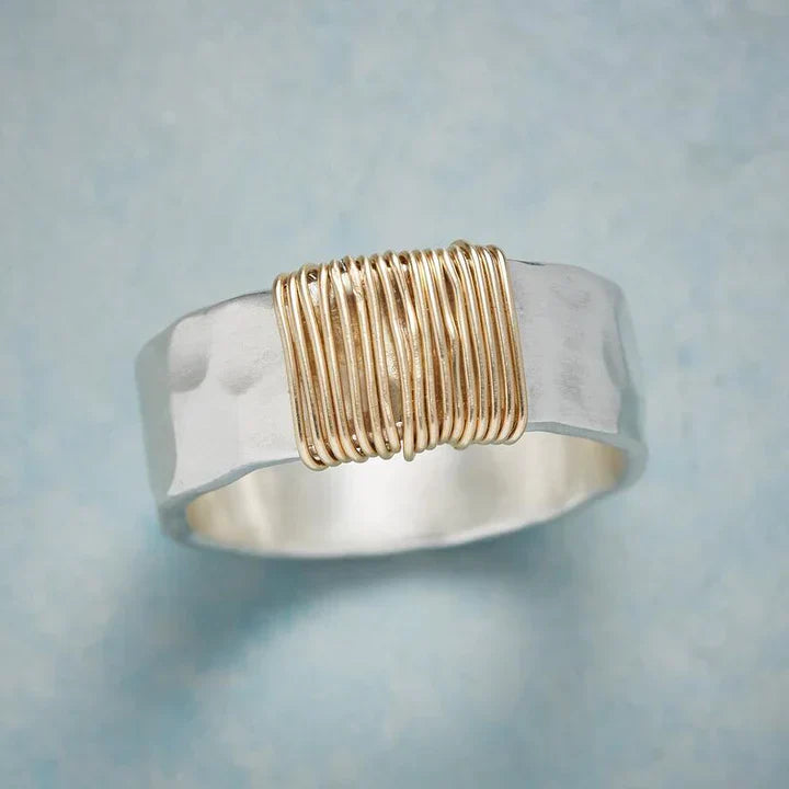 Classic Goldfaden Silver Ring in Vintage Style