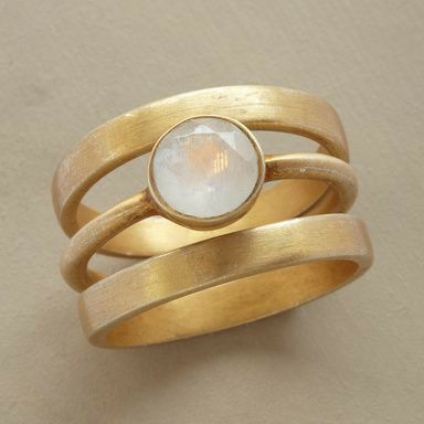 Retro Gold and Moonstone Inlay Ring