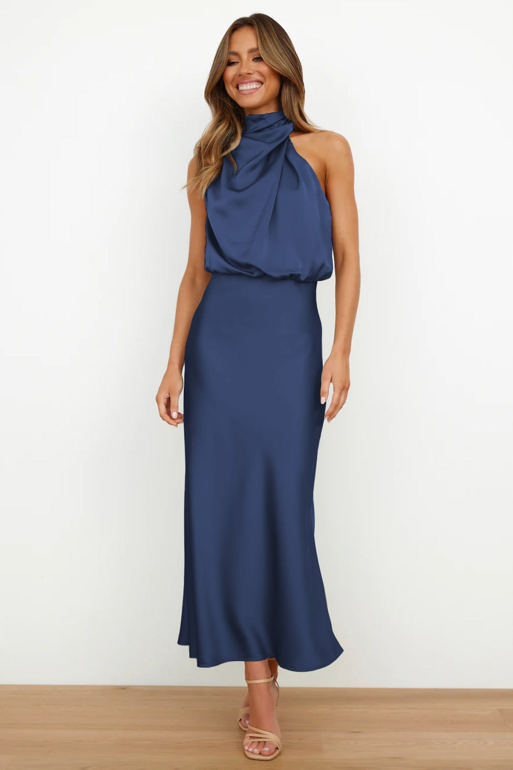 Lydia | Langes Halterneck-Kleid
