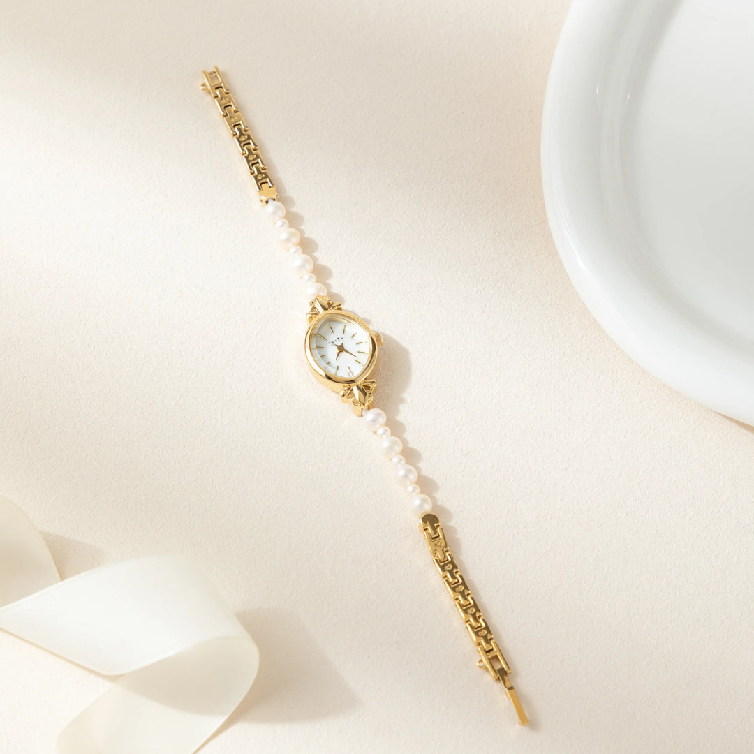 Luna™ | Exquisite Watch Adorned with Dazzling Stones