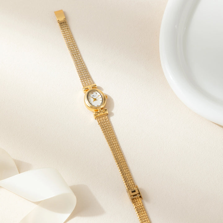 Mira™ | Sophisticated Oval Timepiece