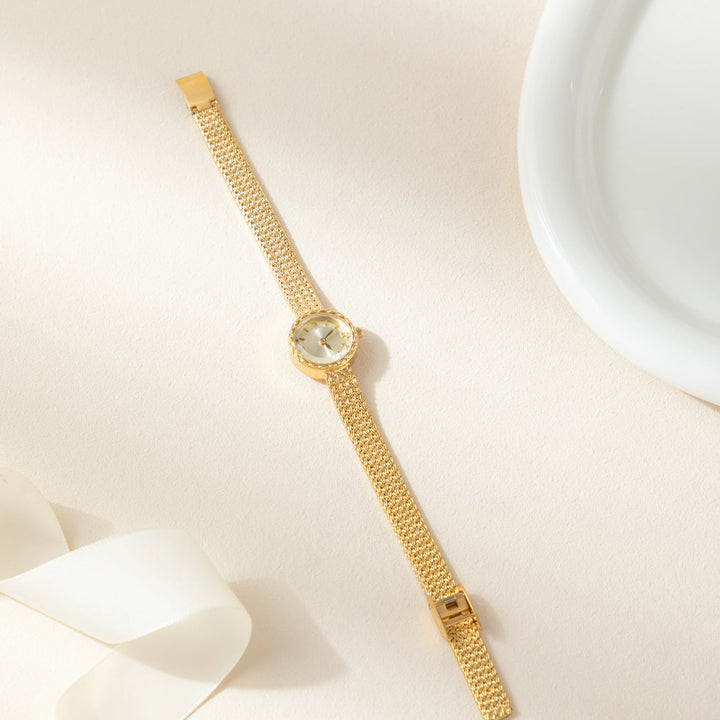 Tyla™ | Sophisticated Gold Round Dial Watch