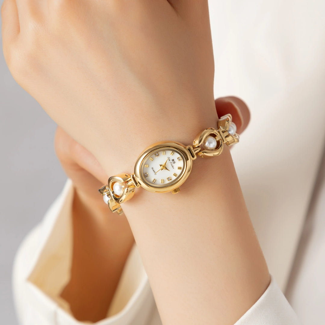 Liora™ | Sophisticated Round Dial Watch