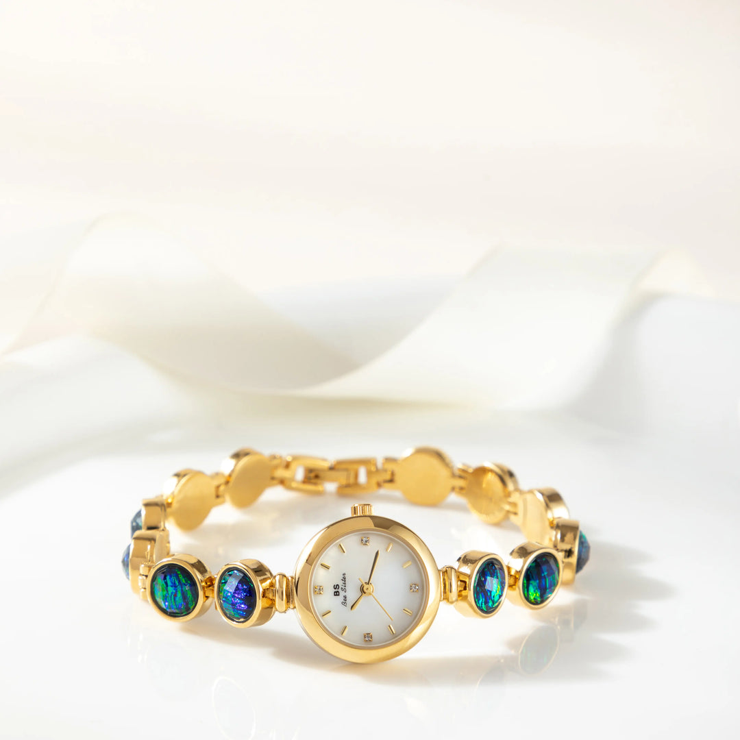 Nyra™ | Chic Bohemian Timepiece Adorned with Golden Pearls