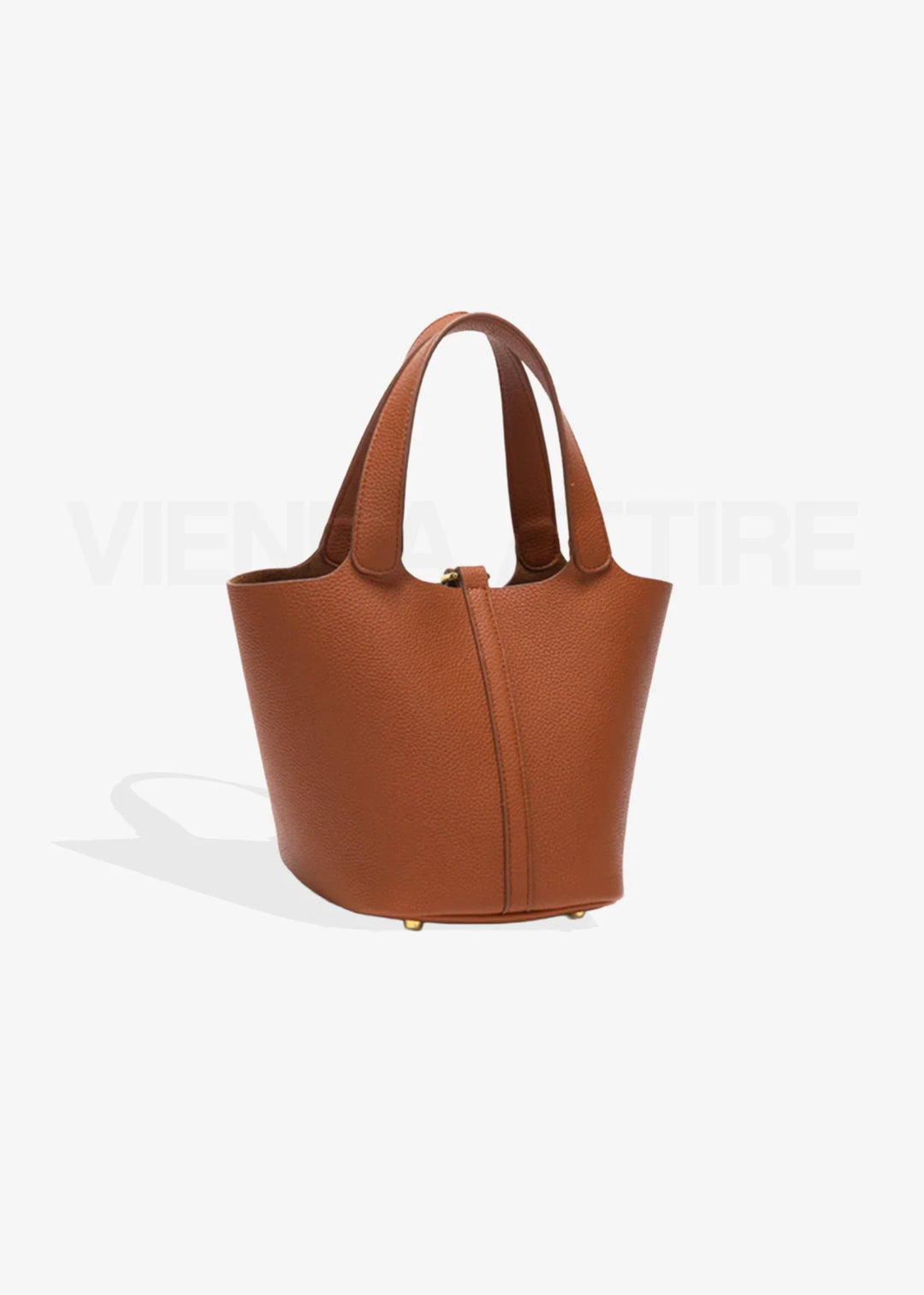Odette – Minimalist Bucket Bag with Gold Detail