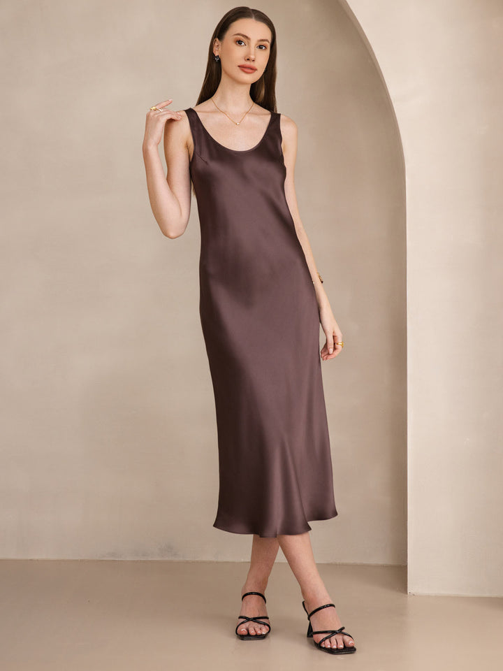 Elegant Sleeveless Long Dress with Wide Silk Straps
