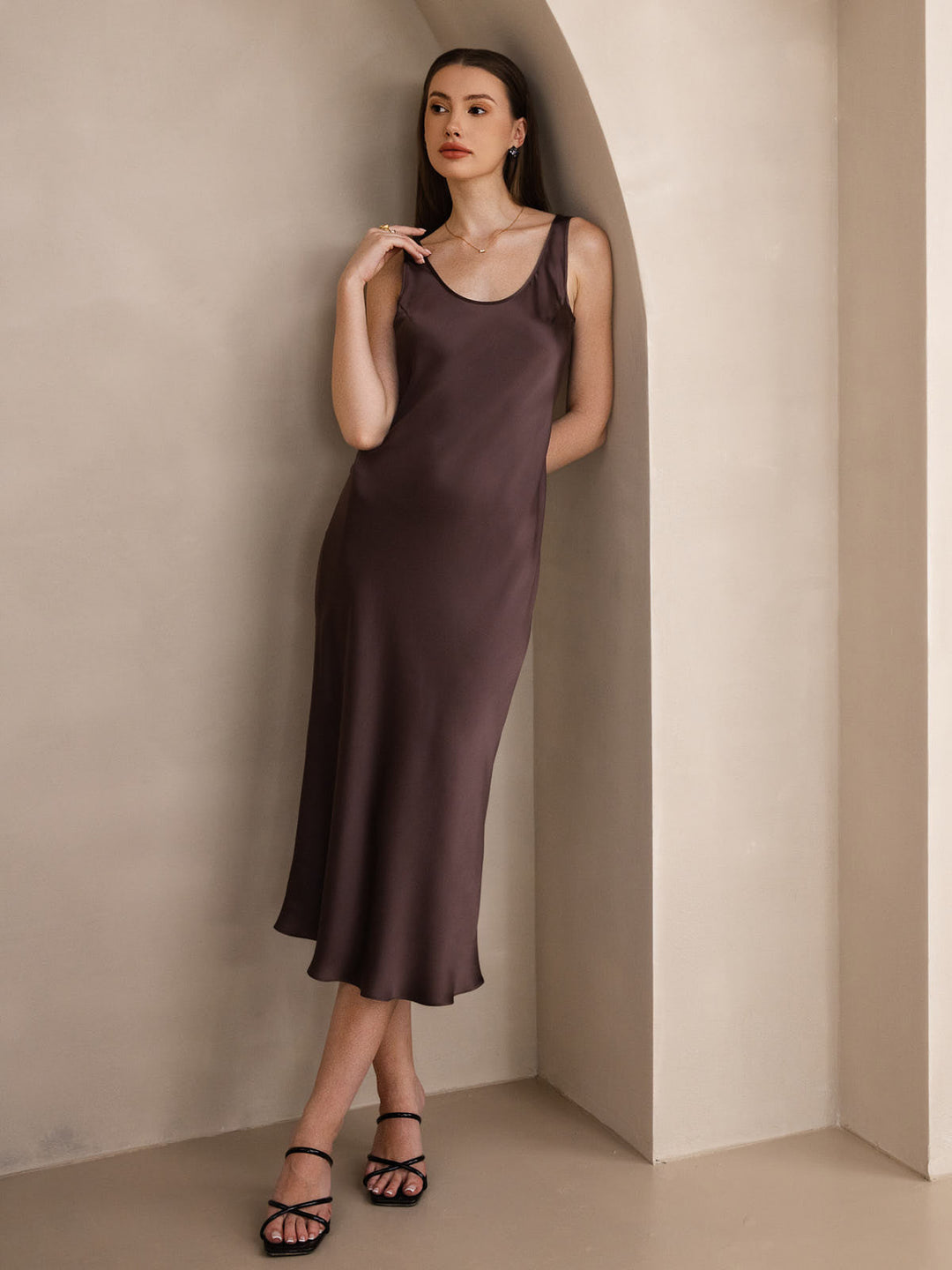 Elegant Sleeveless Long Dress with Wide Silk Straps