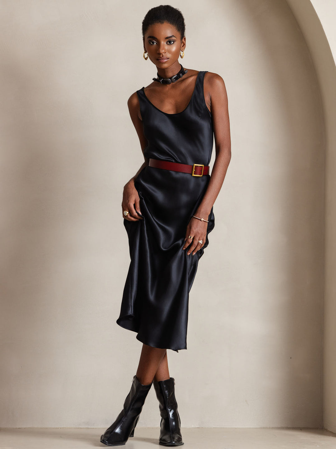 Elegant Sleeveless Long Dress with Wide Silk Straps