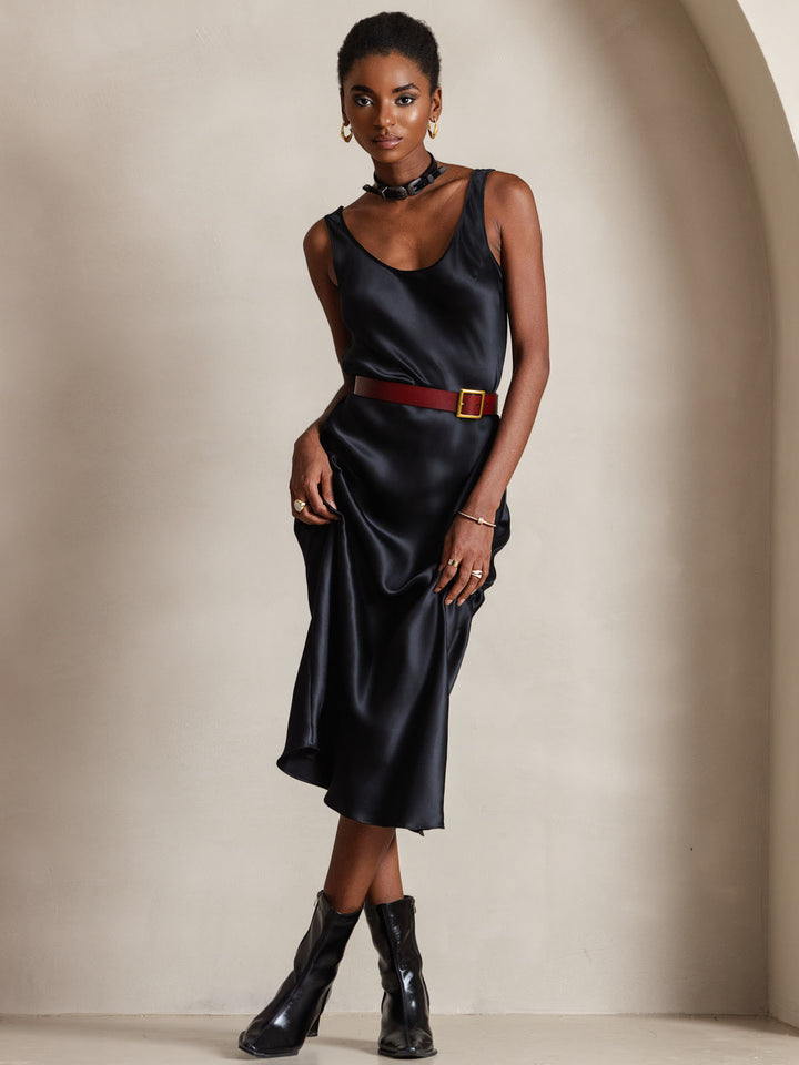 Elegant Sleeveless Long Dress with Wide Silk Straps