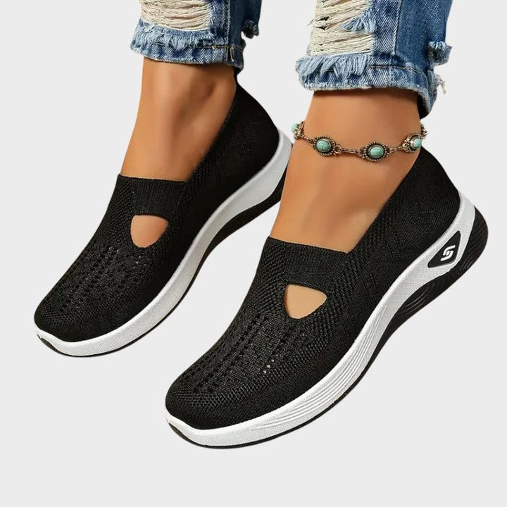 BRYNHILD | Orthopedic Goose Shoe with Arch Support