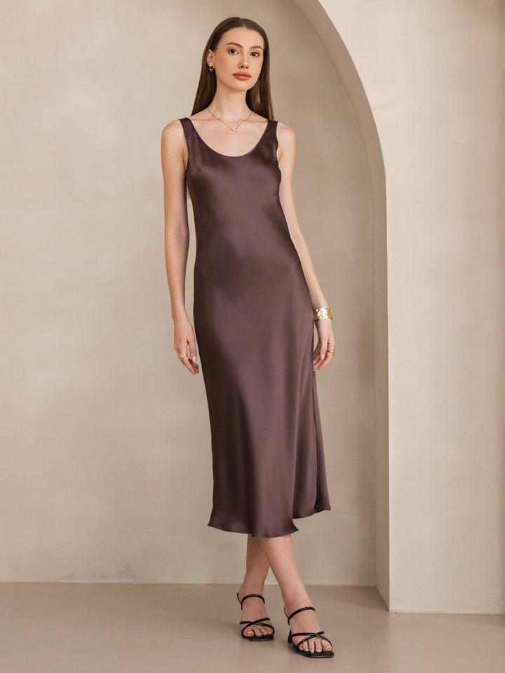 Elegant Sleeveless Long Dress with Wide Silk Straps