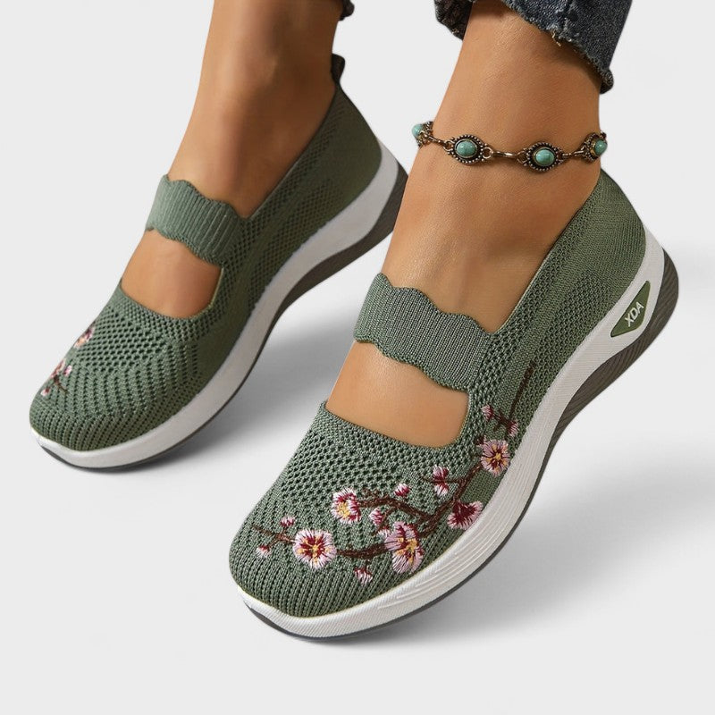Nathalie | Orthopedic shoes with flowers