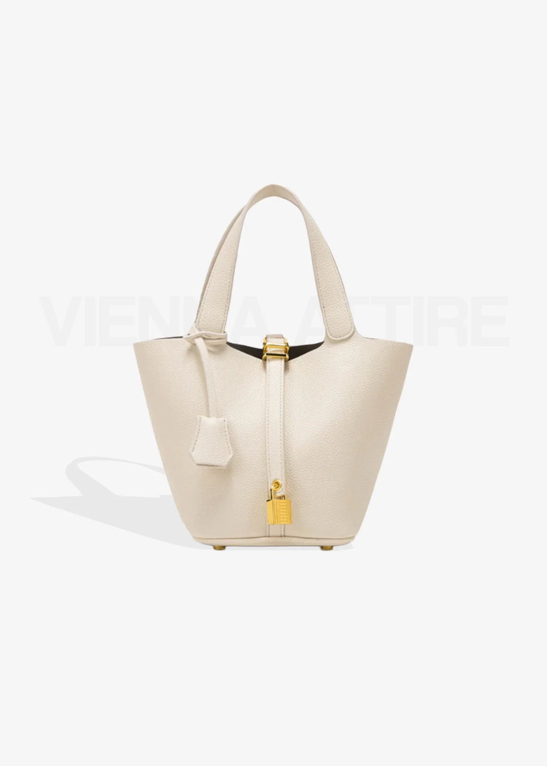 Odette – Minimalist Bucket Bag with Gold Detail