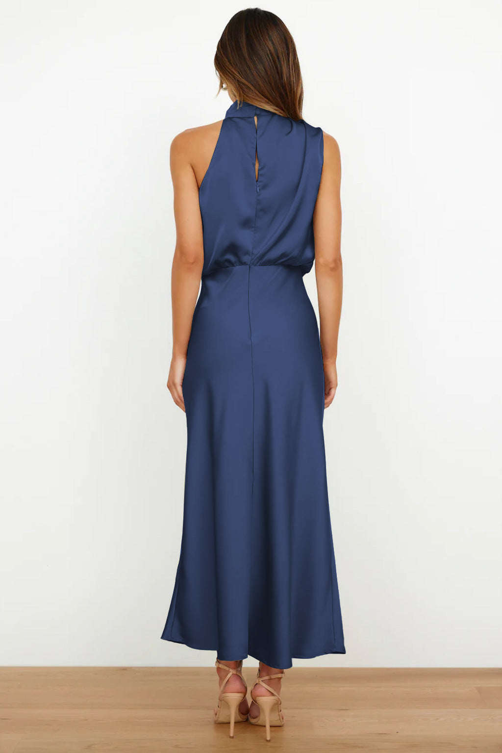 Lydia | Langes Halterneck-Kleid