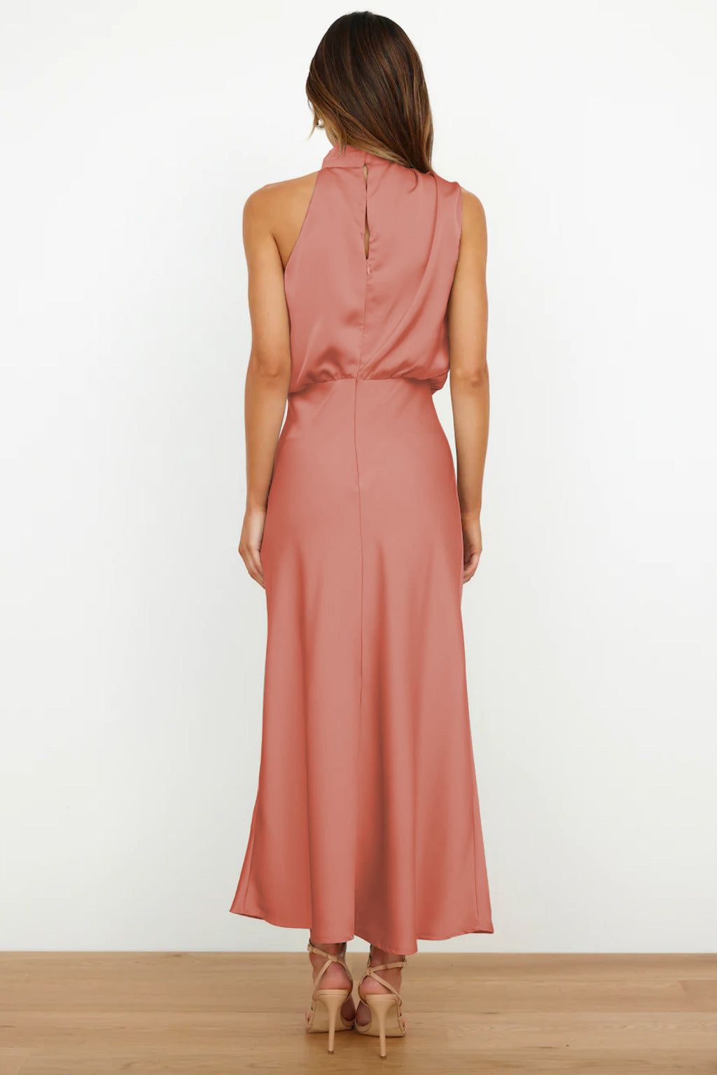 Lydia | Langes Halterneck-Kleid