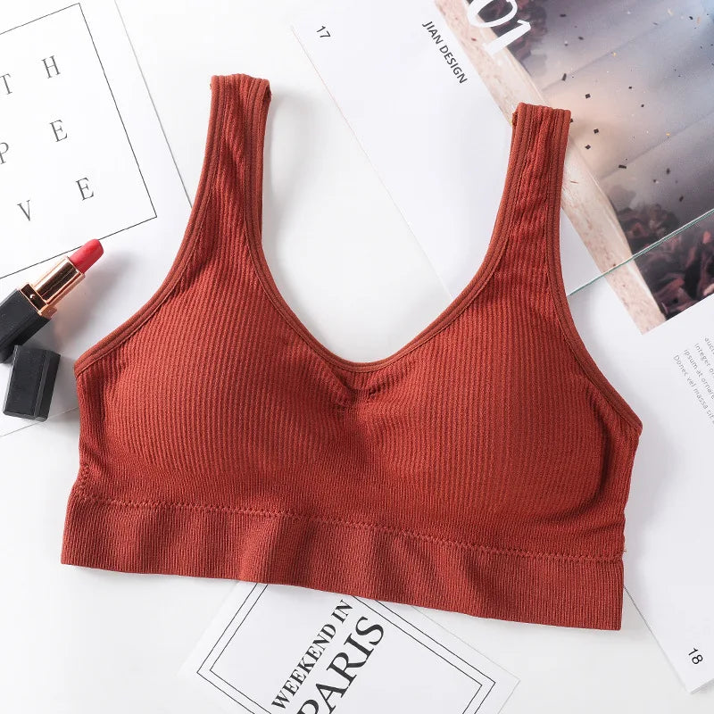 Women's Seamless Push-Up Bra - Comfortable Non-Wire Sports Top with Padded Support - Stylish Lingerie