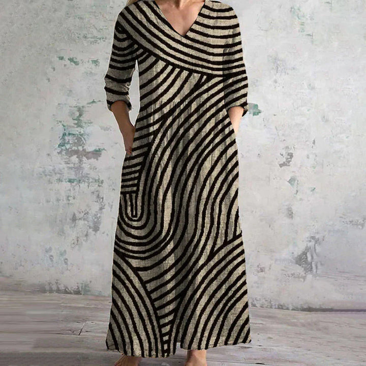 Kyra™ | Retro-Inspired Striped Maxi Dress