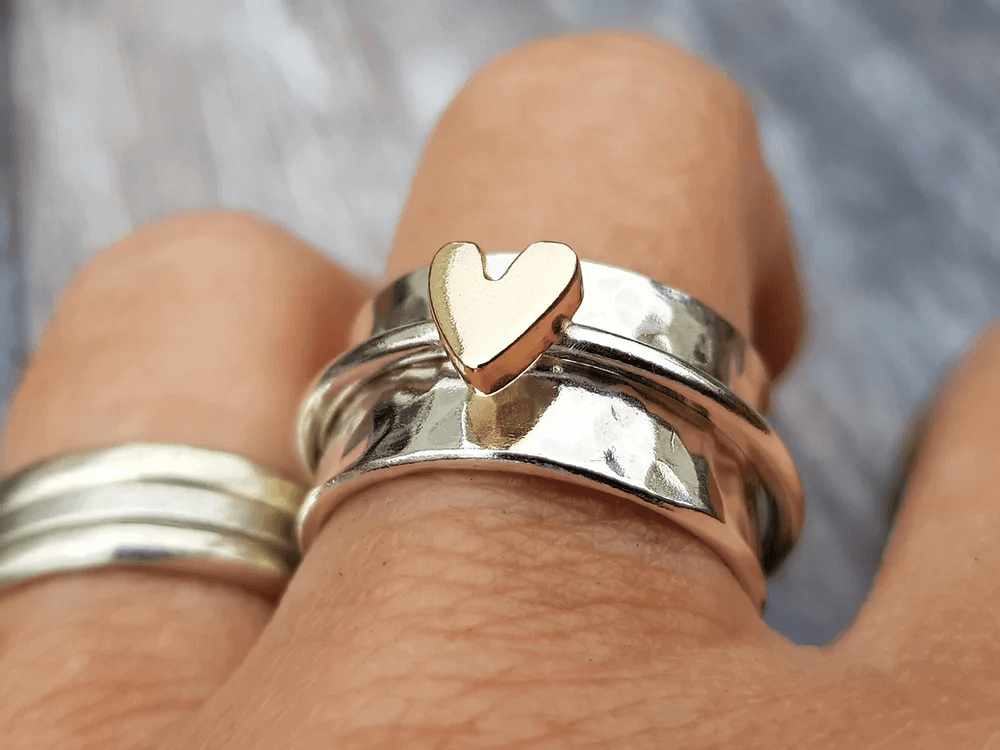 Mely - Silver Ring Featuring a Gold Heart Accent