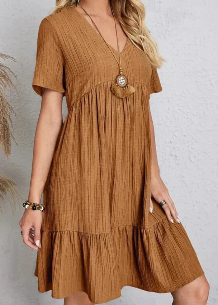 Lorene – Chic and Flattering Belly Dress