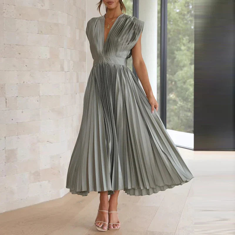 Hedwig | Sophisticated Women's Dress