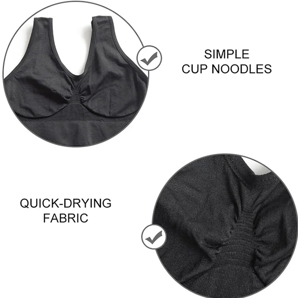 Women's Black Vertical Stripe Seamless Sports Bra - Breathable Crop Top for Fitness and Yoga