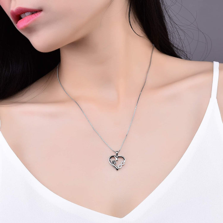 Sorea - Heart Necklace Adorned with an Infinity Symbol