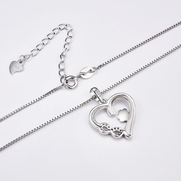 Sorea - Heart Necklace Adorned with an Infinity Symbol