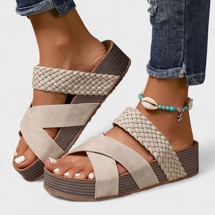 PHILIPPA | Orthopedic Leather Sandals