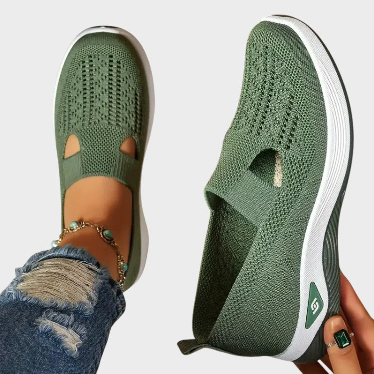 BRYNHILD | Orthopedic Goose Shoe with Arch Support