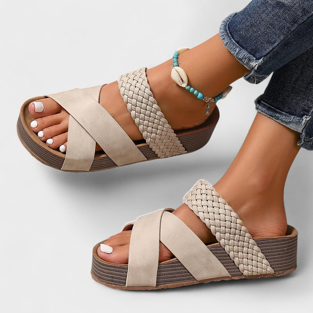 PHILIPPA | Orthopedic Leather Sandals