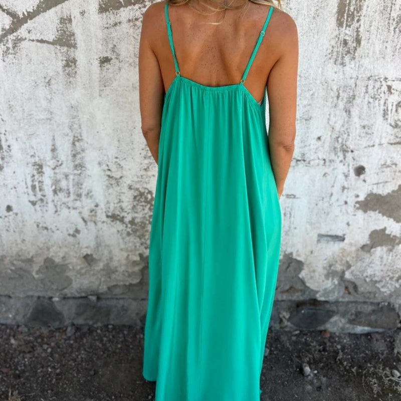 🌟New Arrival: Elegant V-Neck Maxi Dress with Spaghetti Straps and Lace - Hot Sale for Women! 🔥